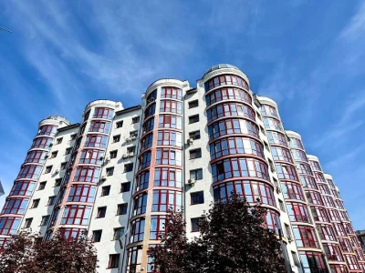 Apartment. Hnat Hotkevych Street, Ivano-Frankivsk