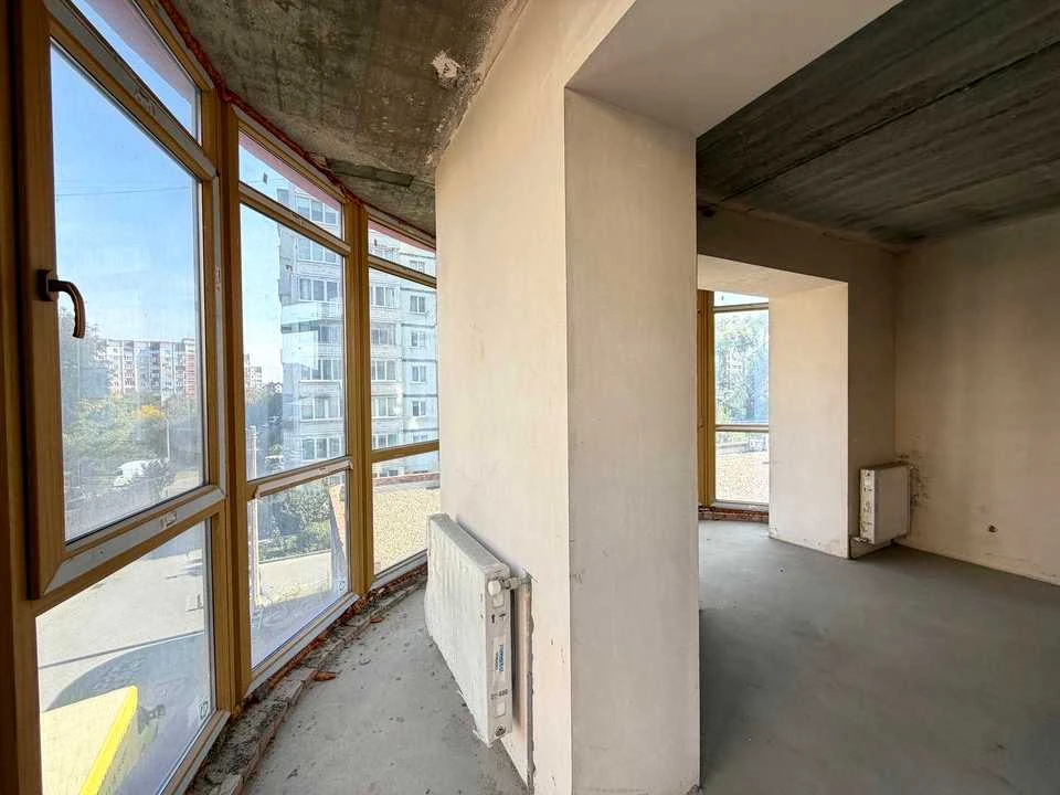 Apartment. Hnat Hotkevych Street, Ivano-Frankivsk
