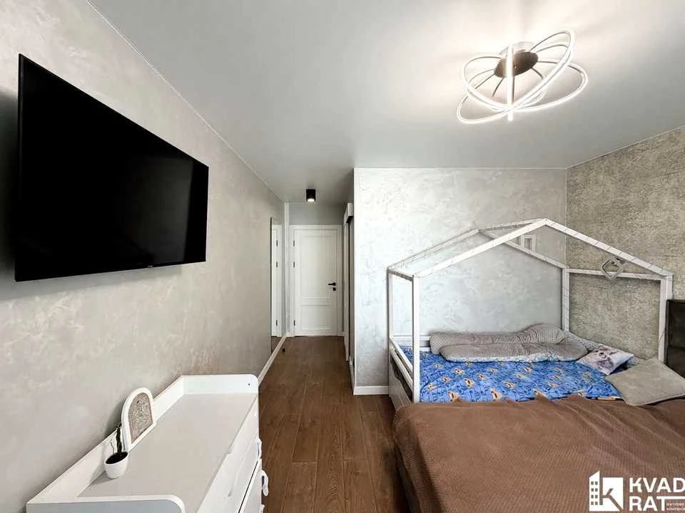 Apartment. Ivano-Frankivsk, Kniazhyny вул.