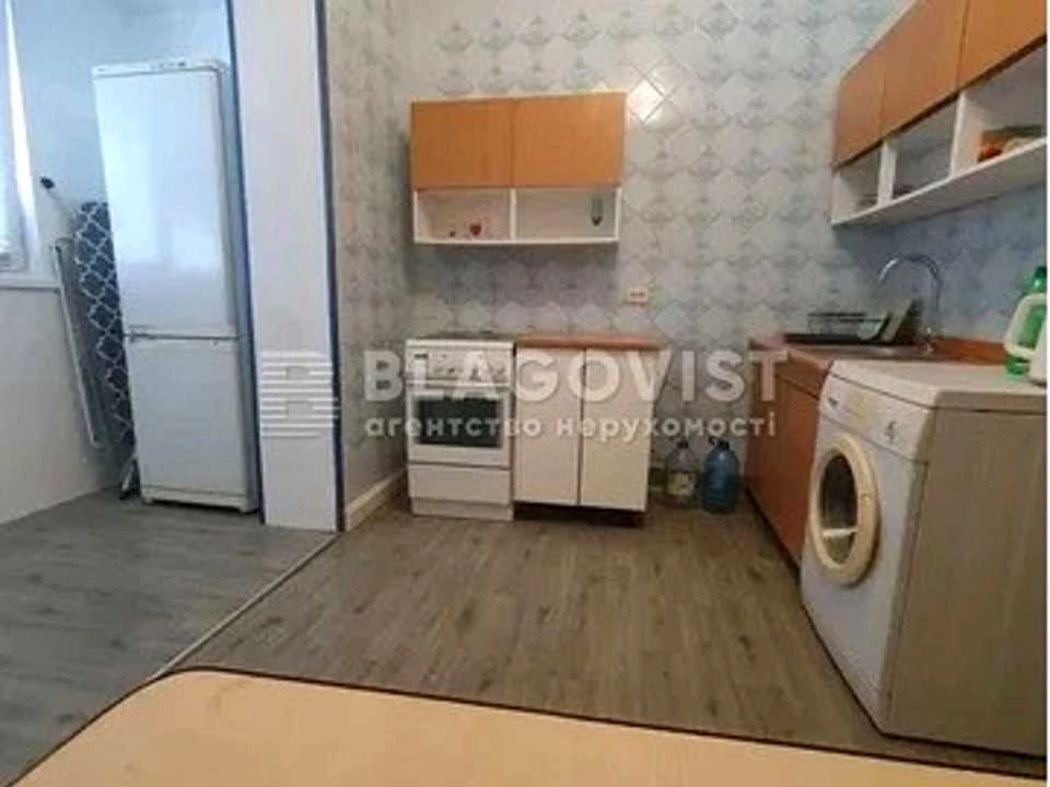 Квартира. Київ, вулиця Теремківська.