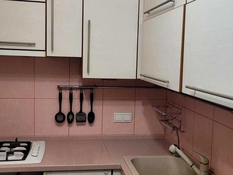 Apartment. Miroposilska Street, Kyiv.