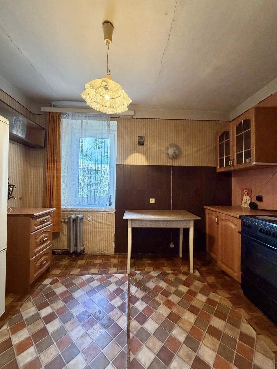 Продається 2 кімнатна квартира вул. Пасічна