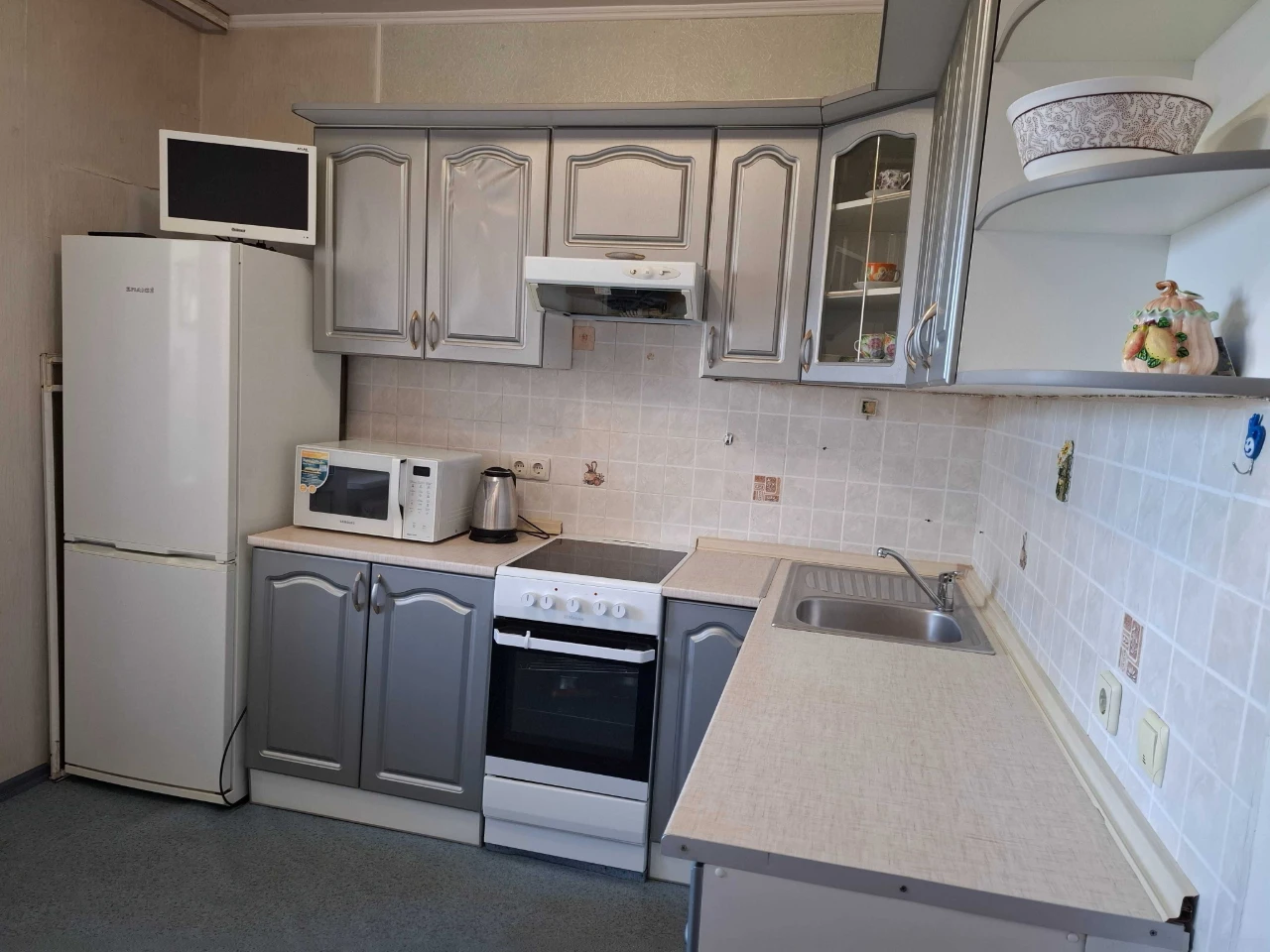 Продам 1-кімн. квартиру вул.Радунська 7 Троєщина Деснянський