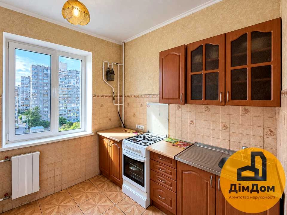 Квартира. Київ, проспект Миколи Бажана