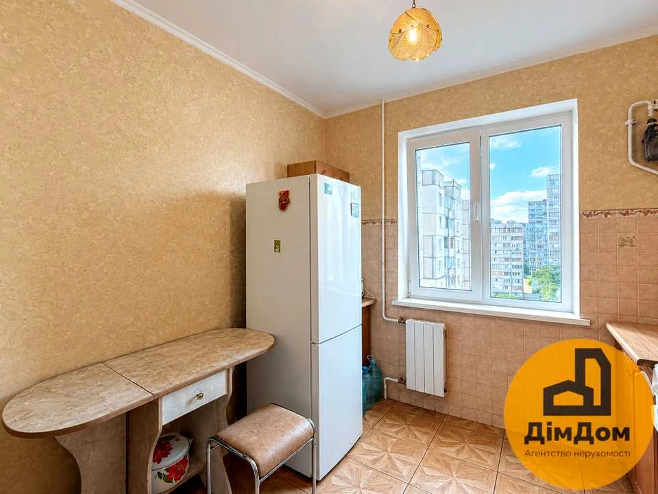 Квартира. Київ, проспект Миколи Бажана
