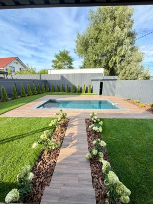 House in Осокорки, 130 square meters, with renovation, furniture, pool and car.