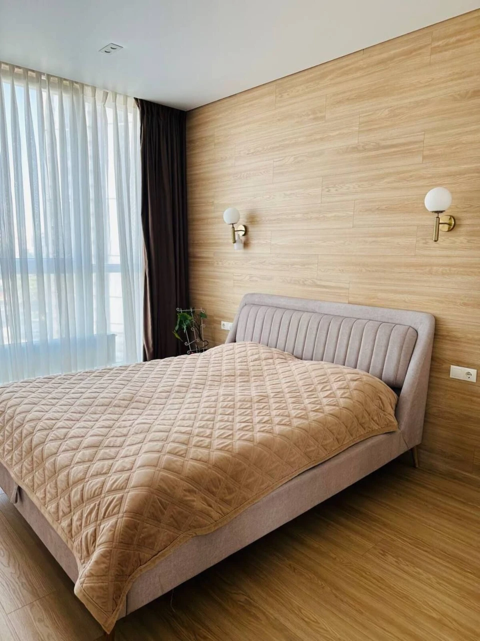 Продам 2 к. квартиру в ЖК 'Новый Берег, Новобереговая улица,