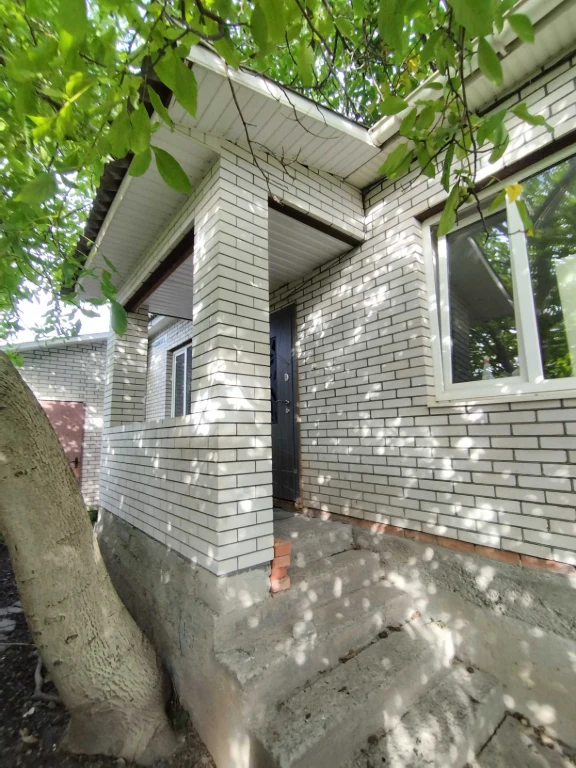 Sale of House Near Grosh, Nemirovsky Highway