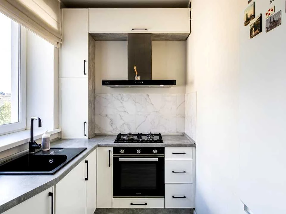 Apartment. Kardinal Lubomyr Guzar Street, Ivano-Frankivsk