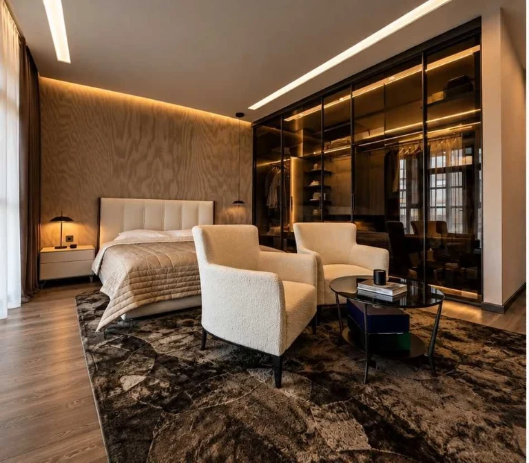 Sale of a luxurious 3-bedroom apartment in the "Favorit Avantage" residential complex