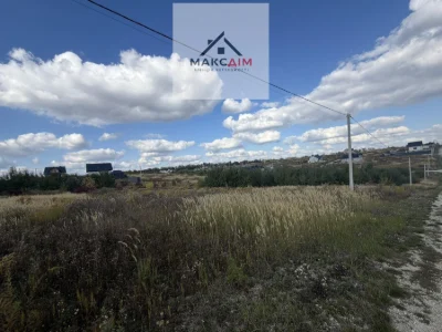 Sale of land plot in the settlement of Sadivnyche Tovarystvo Veteraniv ATO. No commission.