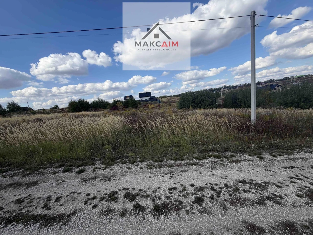 Sale of land plot in the settlement of Sadivnyche Tovarystvo Veteraniv ATO. No commission.