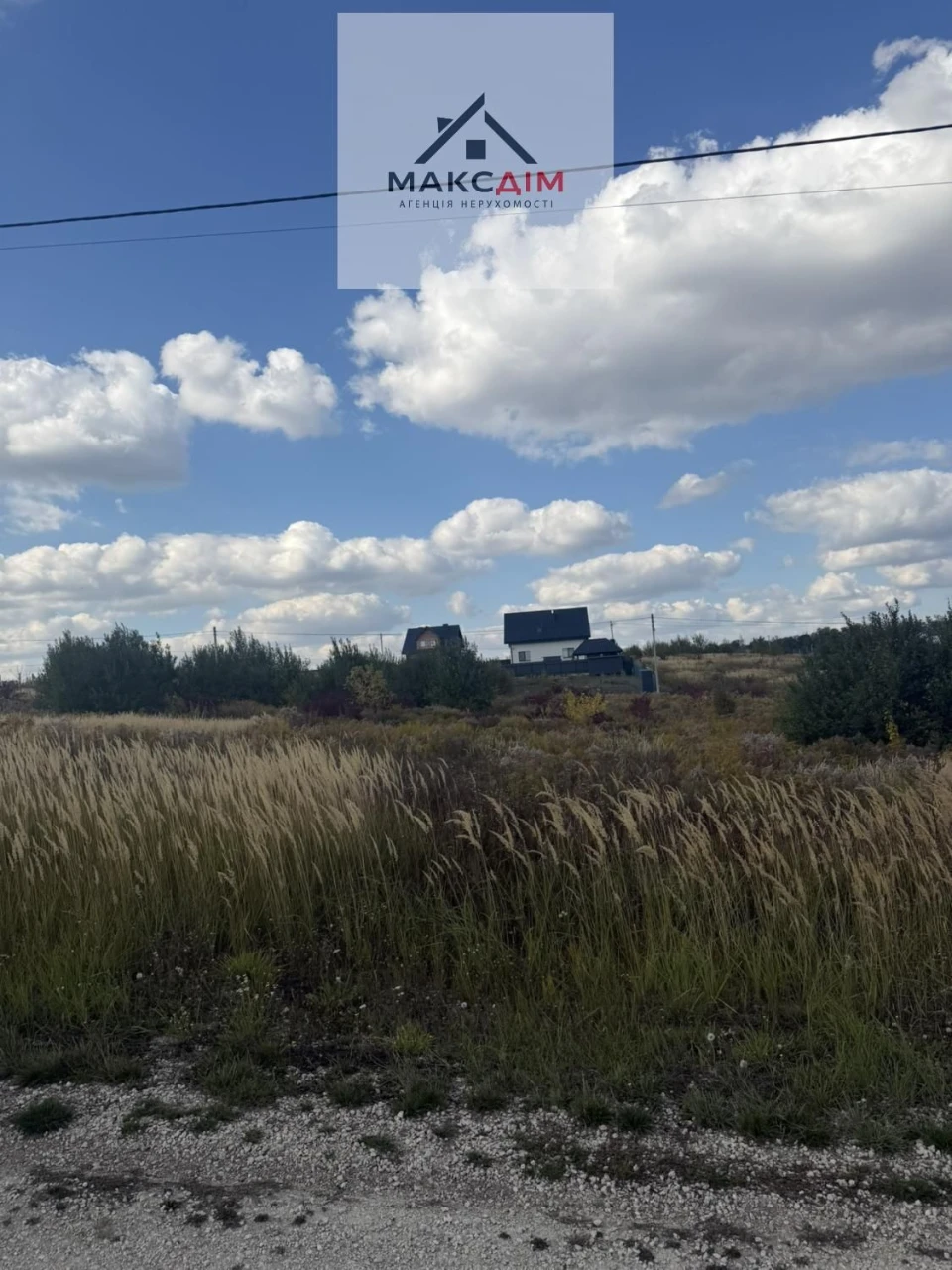Sale of land plot in the settlement of Sadivnyche Tovarystvo Veteraniv ATO. No commission.