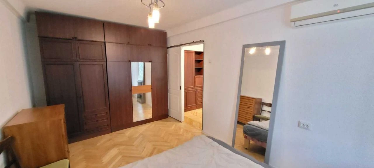 Rent a two-room apartment (52 sq m) in Kyiv, Solomyansky district
