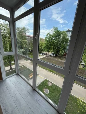 Продам 3-комнатную квартиру Центр ремонт