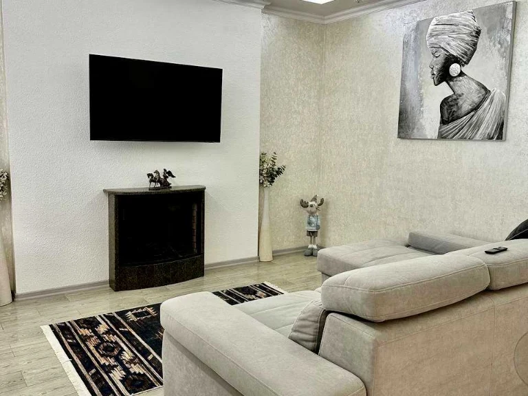 Apartment. Denis Rachinsky Street, Kyiv