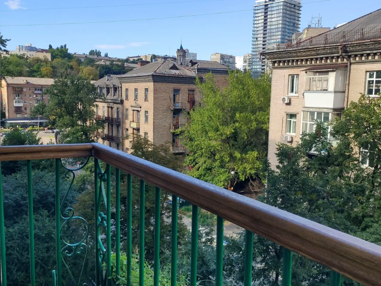 Сдается 2-комнатная квартира 52 м² на 5-м этаже.