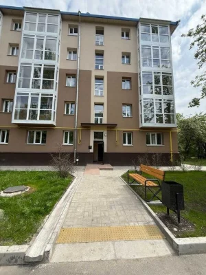 Продам 3-комнатную квартиру Центр ремонт