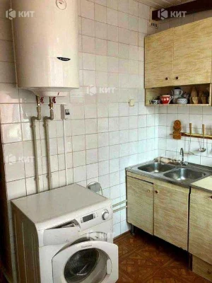3 rooms, 67 sq. m., Northern Saltovka 3, Metrostroiteley St. 5, 135578