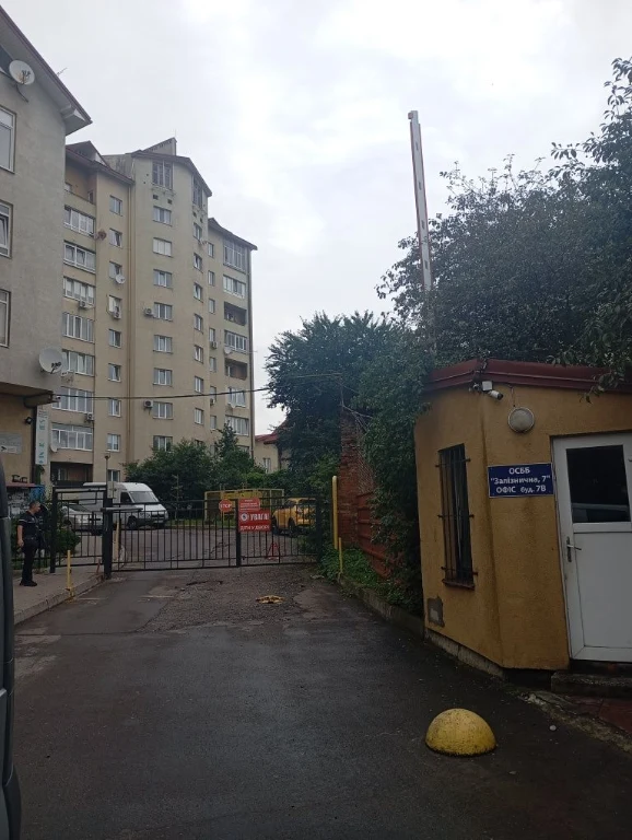 3-ох кімнатна квартира Залізнична 7а