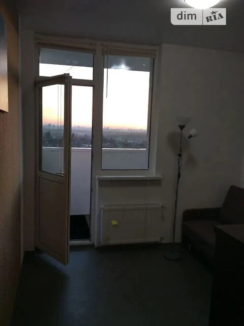 Продаж 2к квартири 38 кв. м на бул. Леоніда Бикова • ID 3500