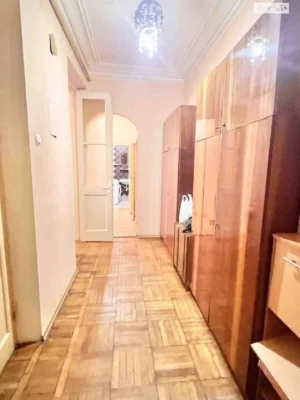 Продаж Квартира Центр