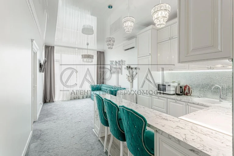 Sale of a 2-bedroom apartment, 71 sq.m, Alter Ego residential complex, Pecersk
