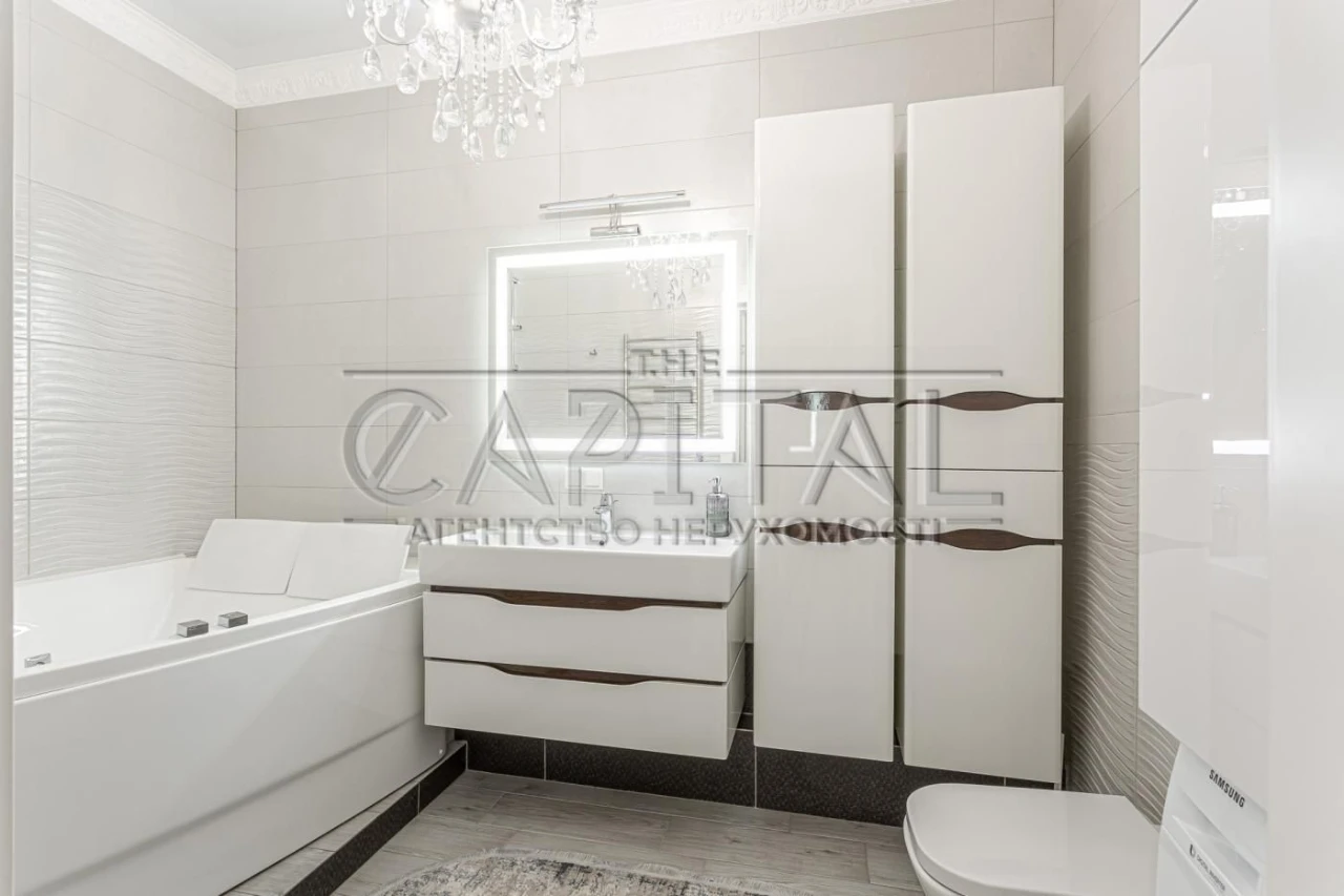 Sale of a 2-bedroom apartment, 71 sq.m, Alter Ego residential complex, Pecersk