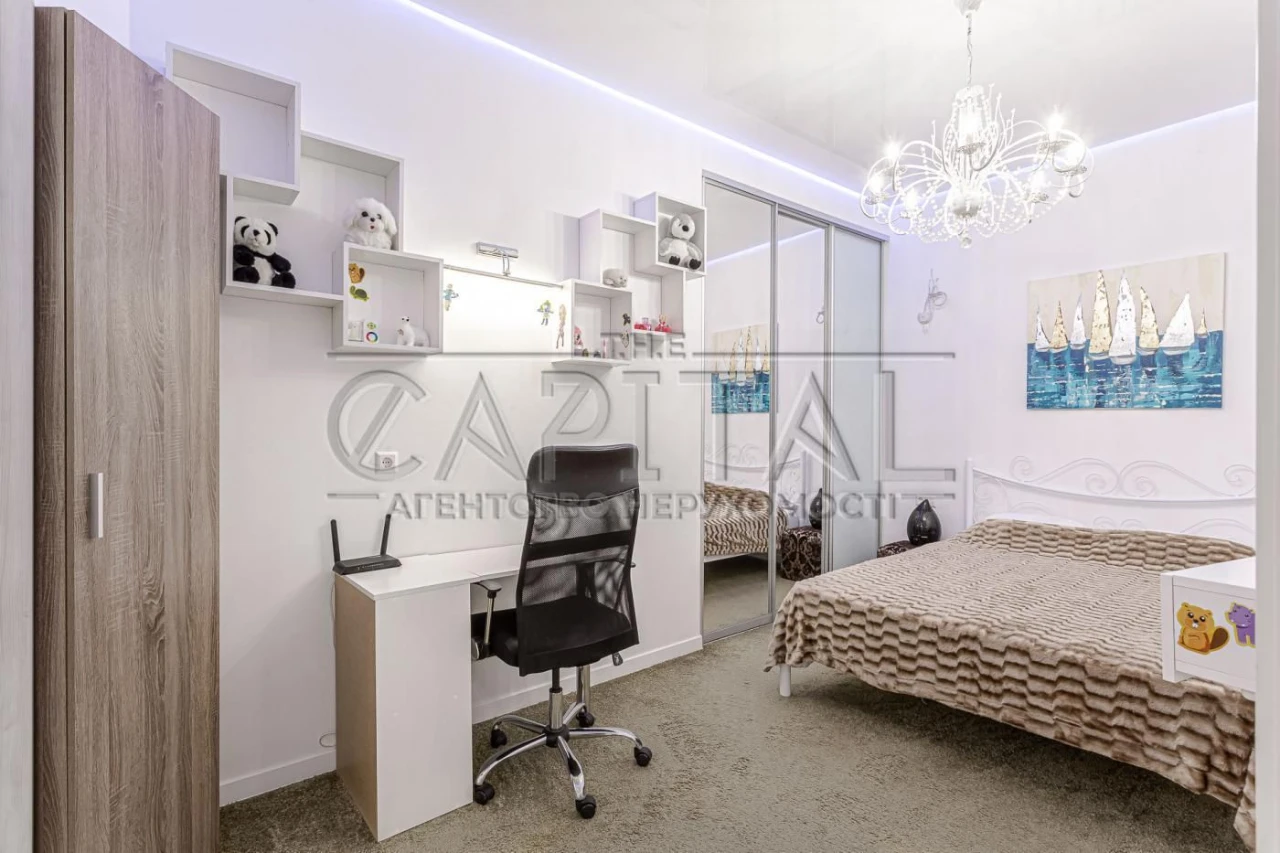 Sale of a 2-bedroom apartment, 71 sq.m, Alter Ego residential complex, Pecersk