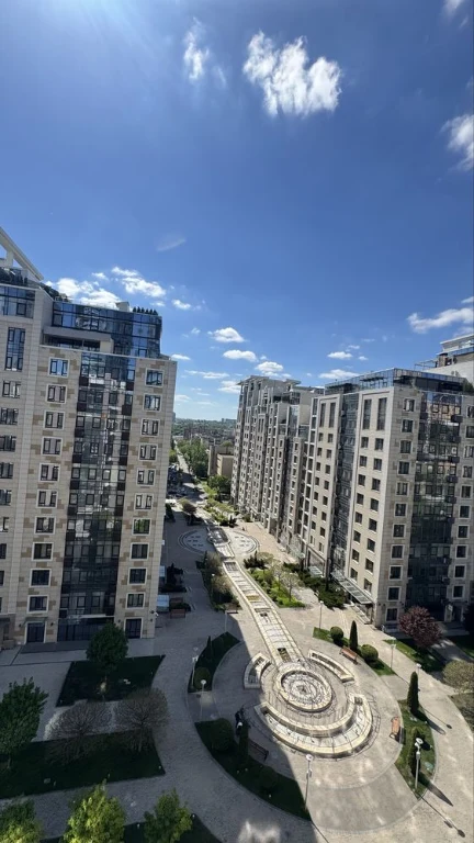 Бульвар Фонтанов, 2-кімнатна квартира, вул. Саперне Поле 5А, вид на Алею
