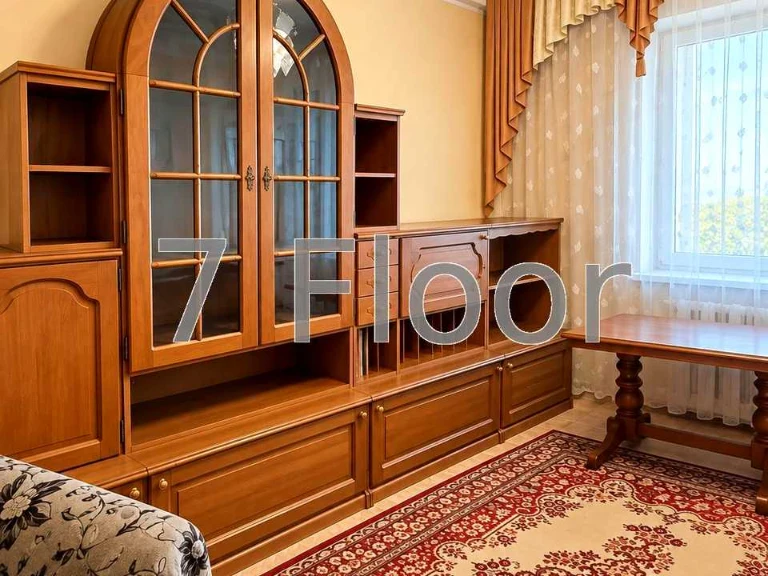 Apartment. Zhuly Verna Blvd, Kyiv
