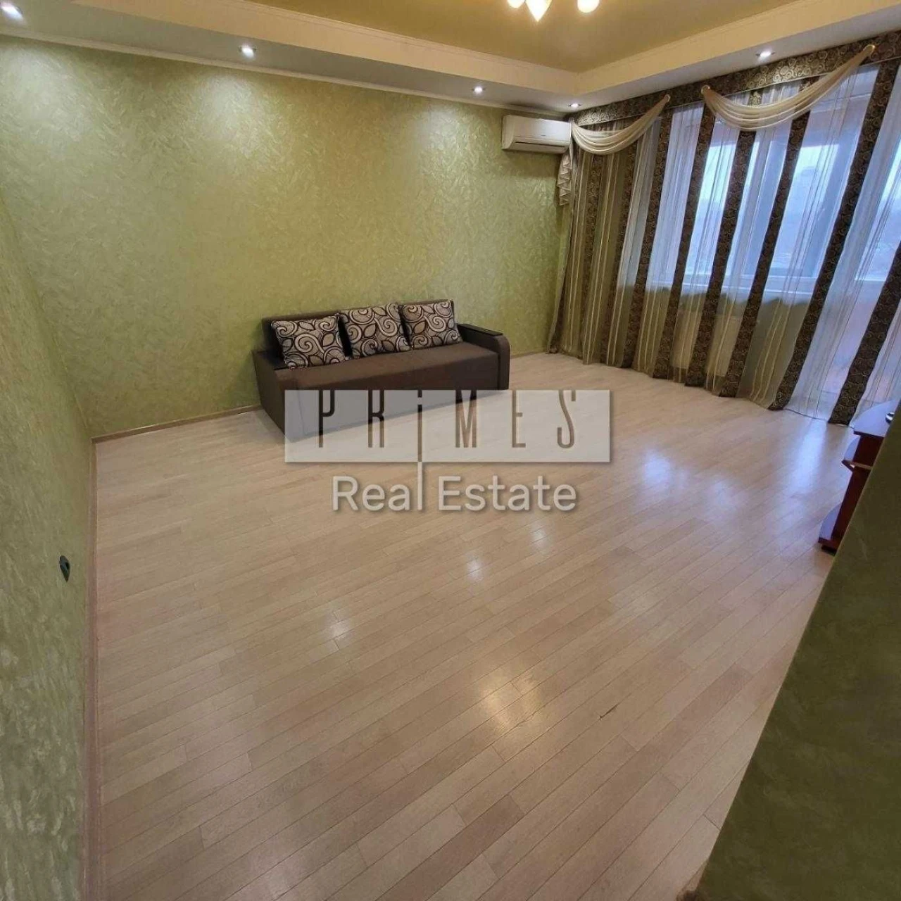 2 Room Apartment for Sale, Beryeisky Prospect Generator