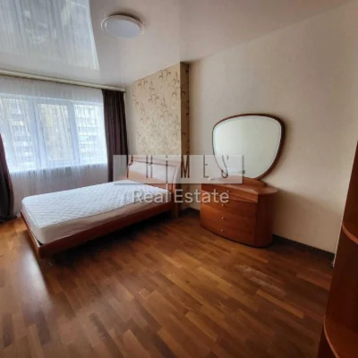 2 Room Apartment for Sale, Beryeisky Prospect Generator