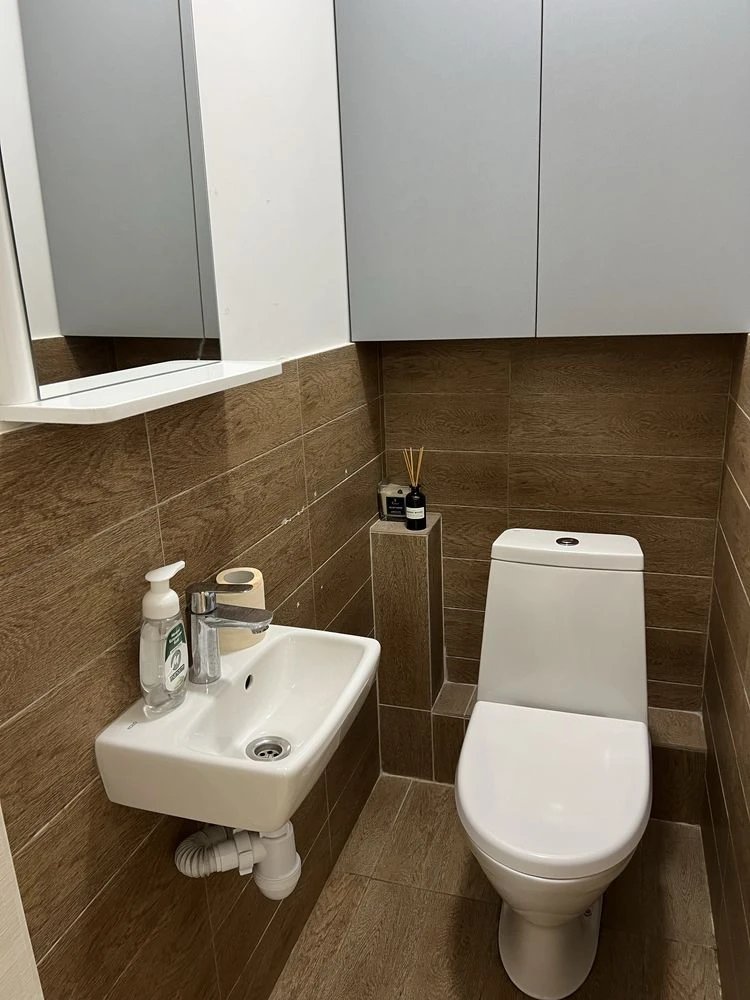 Ivasyuk Vladimir 20A, view apartment, Obolonskaya Naberezhna