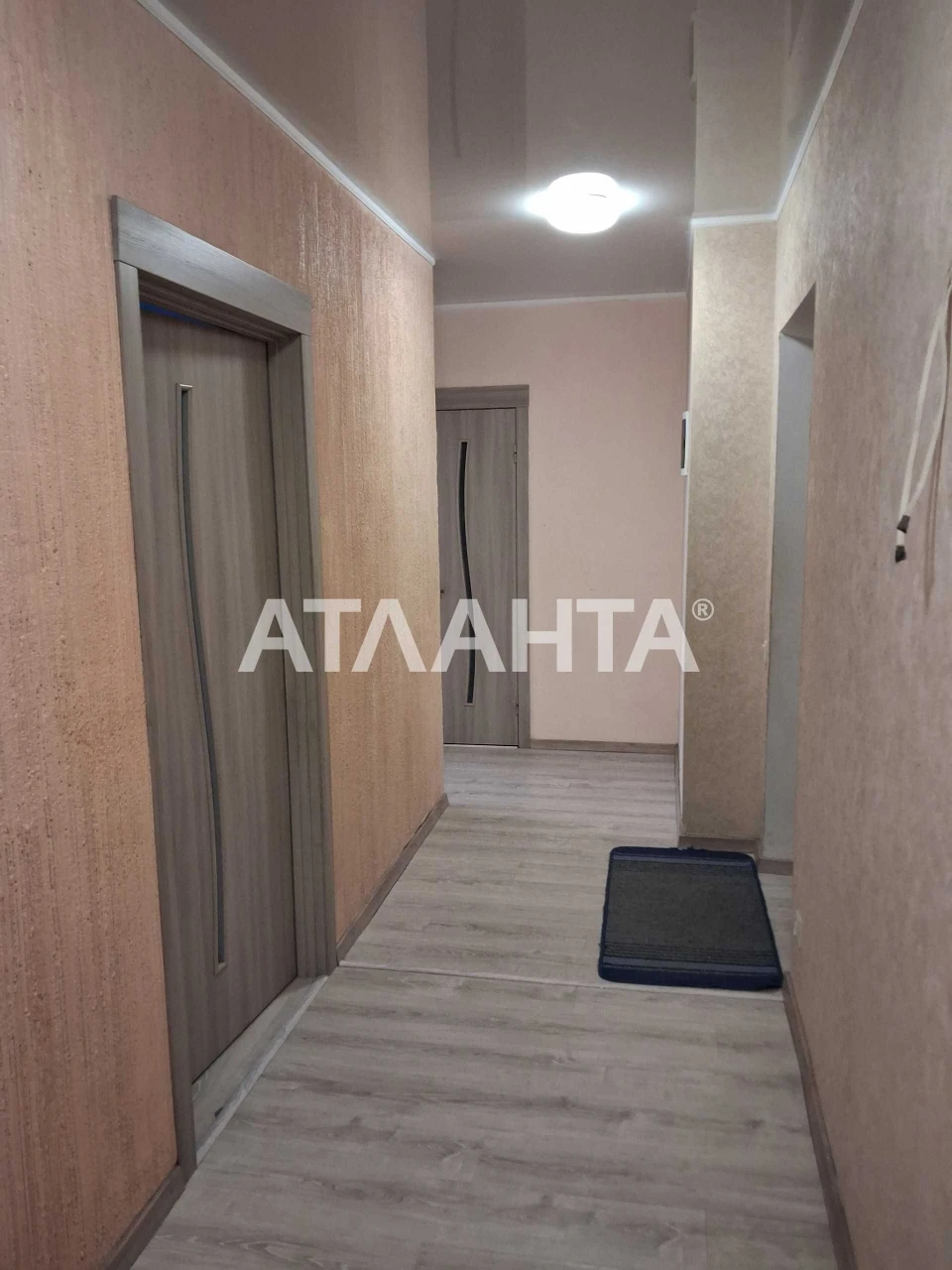 Продается 2-комнатная квартира в новом ЖК.