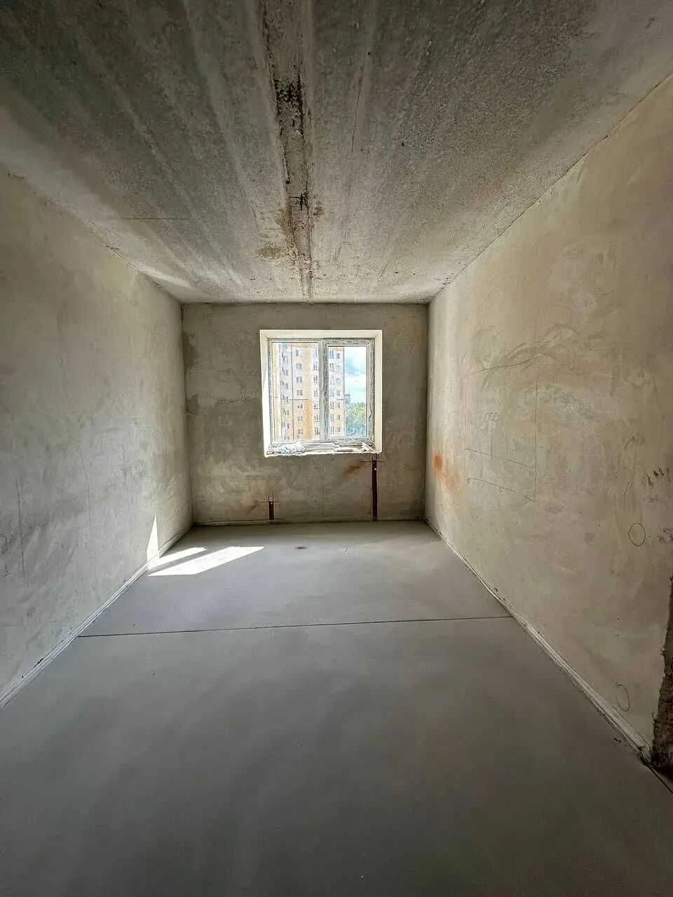Ready 1-bedroom apartment near the railway station and