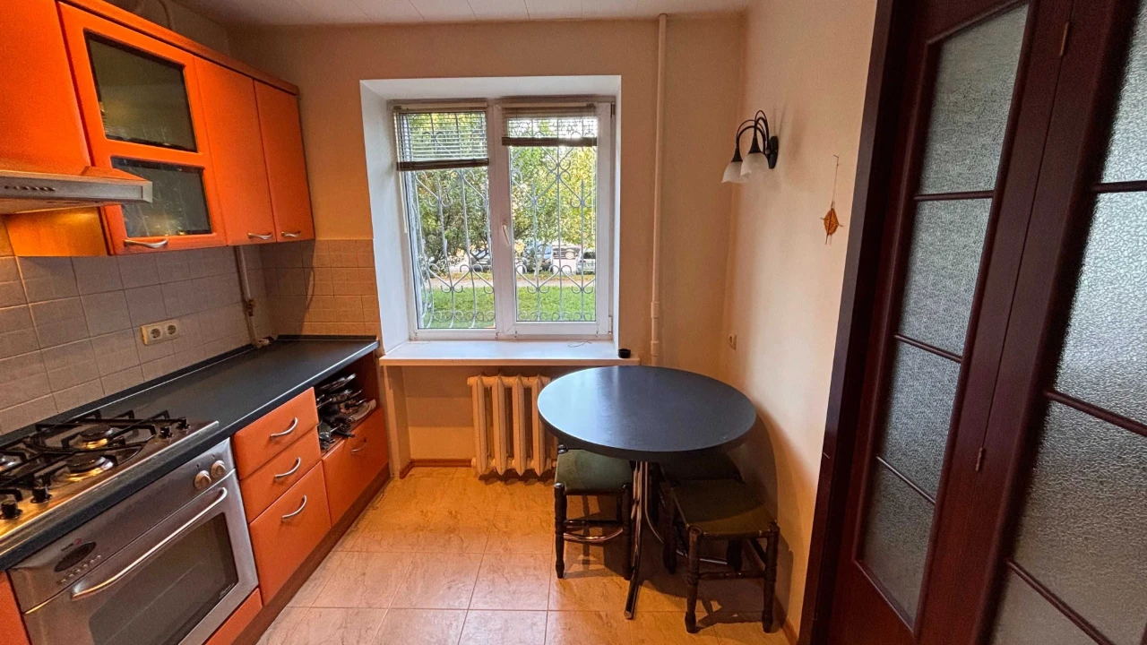 Sale of a two-bedroom apartment in a brick building, in the center.