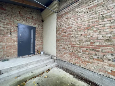 Part of a House on V. Chervonia