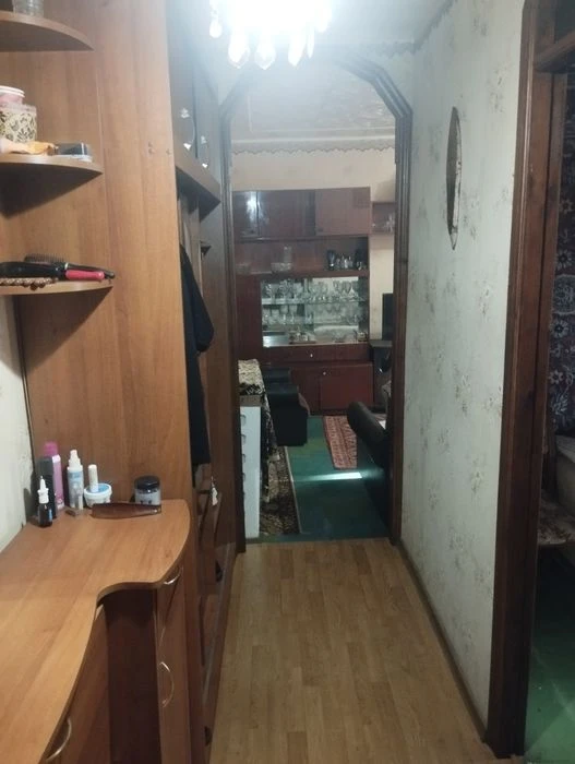 Продам 3 км кв на Калиновой район рынка Образцовый