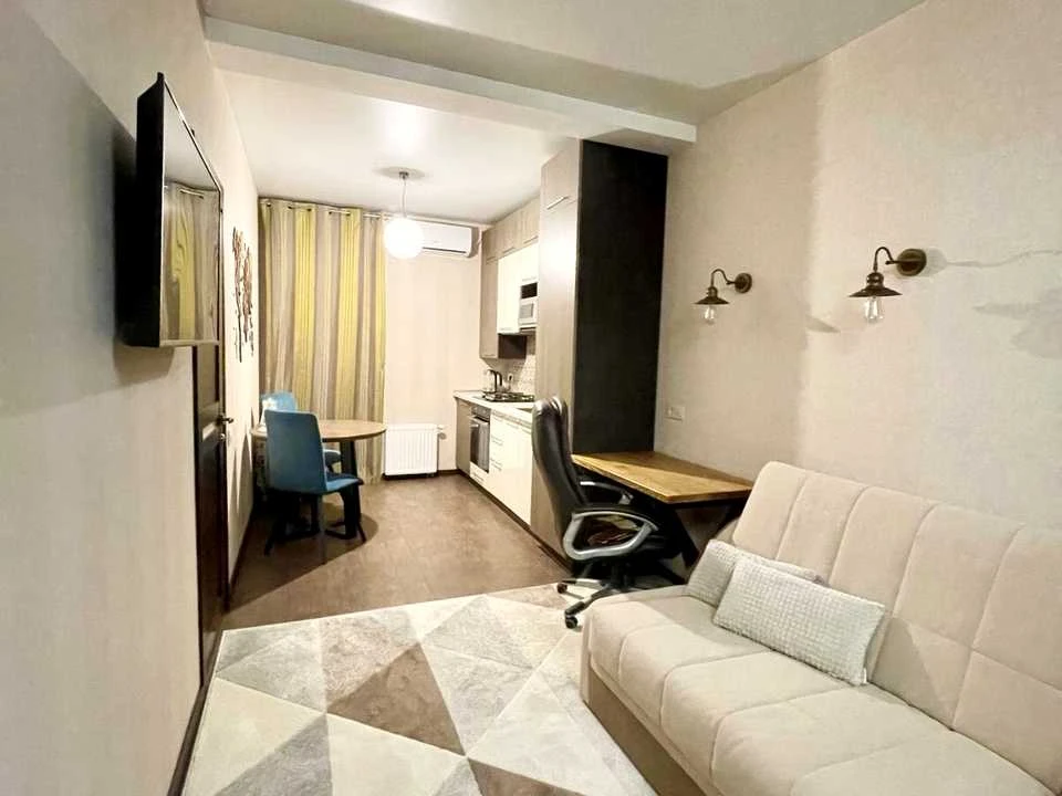Apartment. Ivan Kavaleridze Street, Kyiv