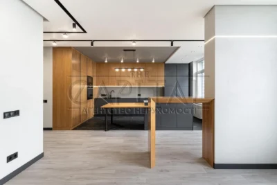 Sale of 3-room apartment with designer renovation, ЖК Galakt