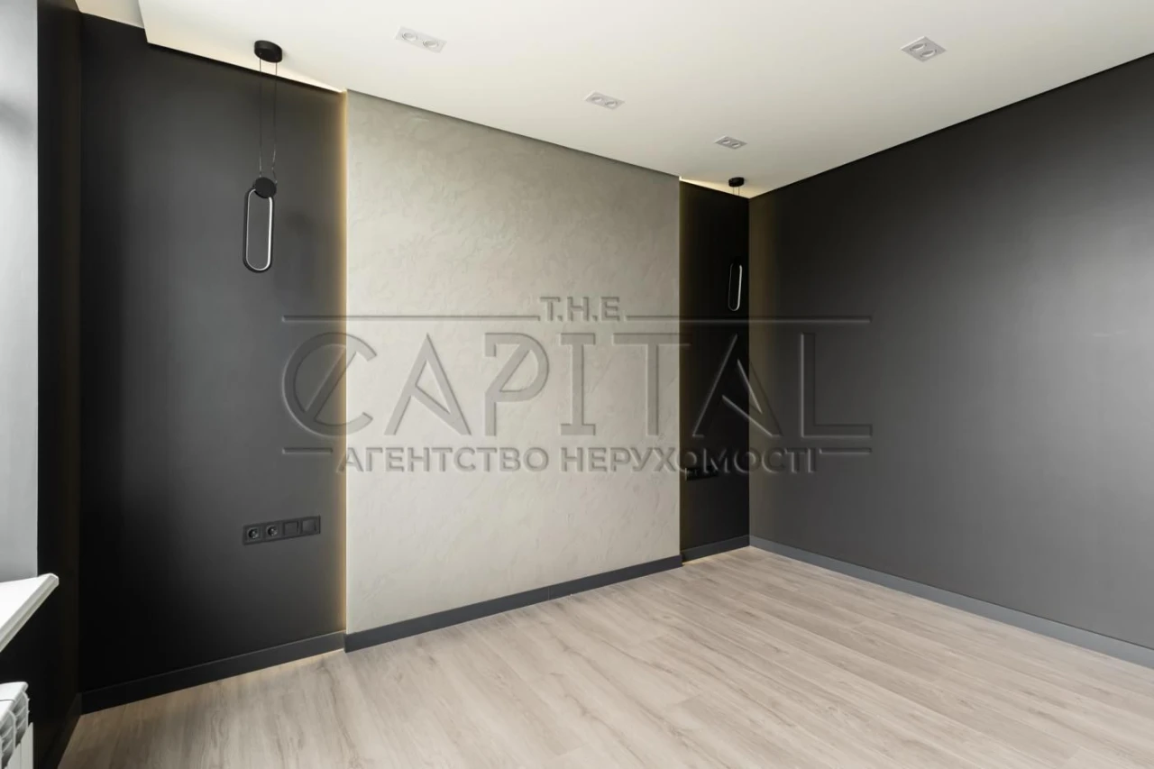 Sale of 3-room apartment with designer renovation, ЖК Galakt
