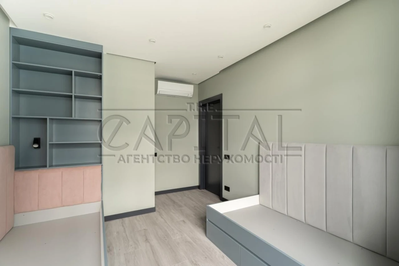 Sale of 3-room apartment with designer renovation, ЖК Galakt