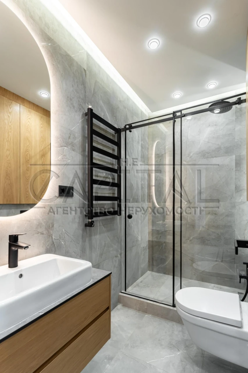 Sale of 3-room apartment with designer renovation, ЖК Galakt