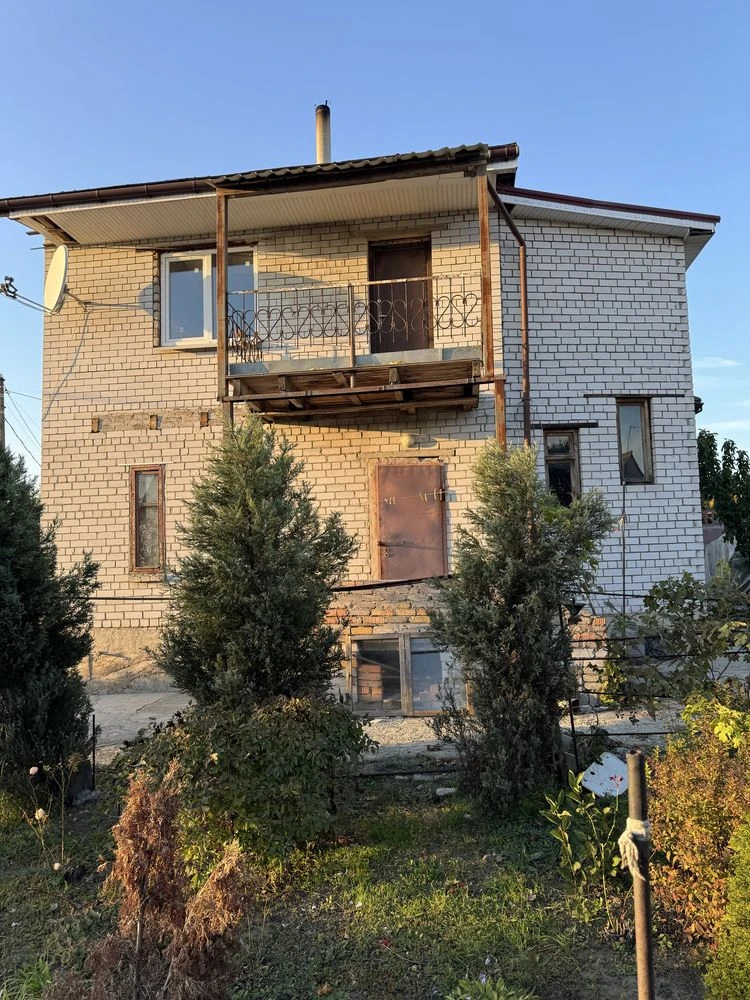 Sale of House in Tsarske