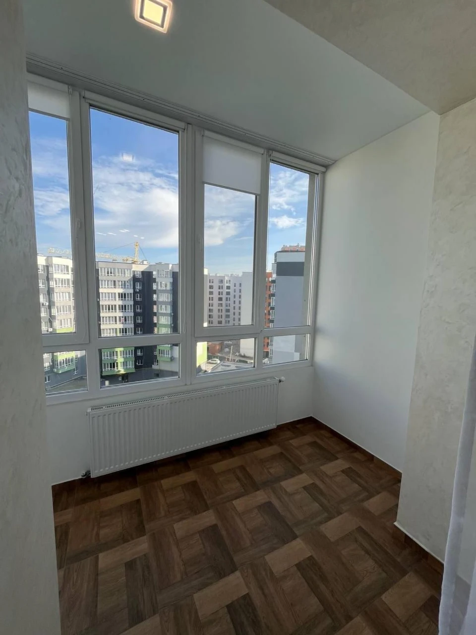 Sale of 1-room apartment with renovation in a new building