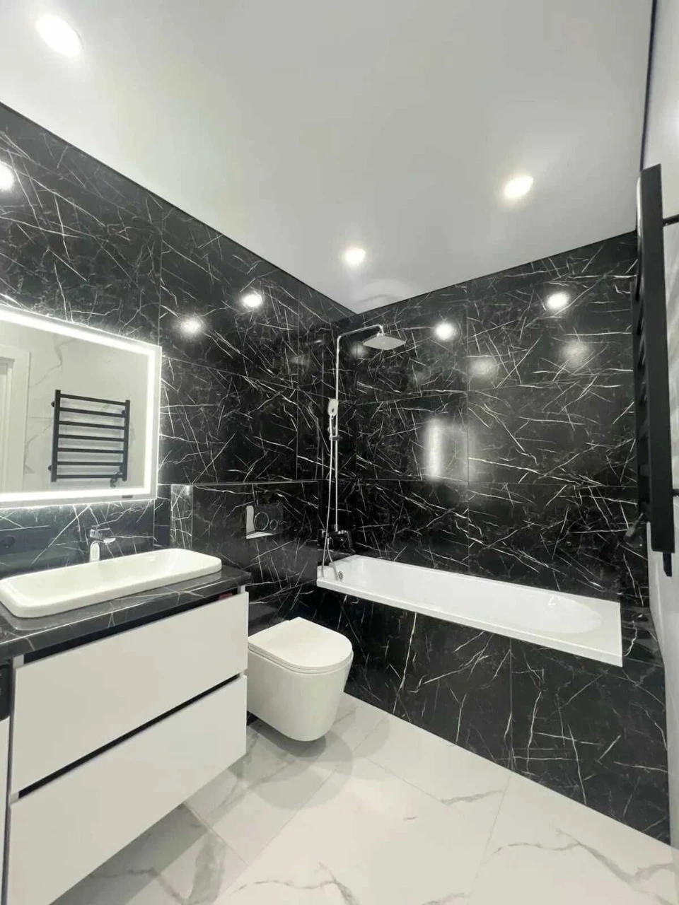 Apartment with renovation in modern Family Plaza residential complex, promising investment