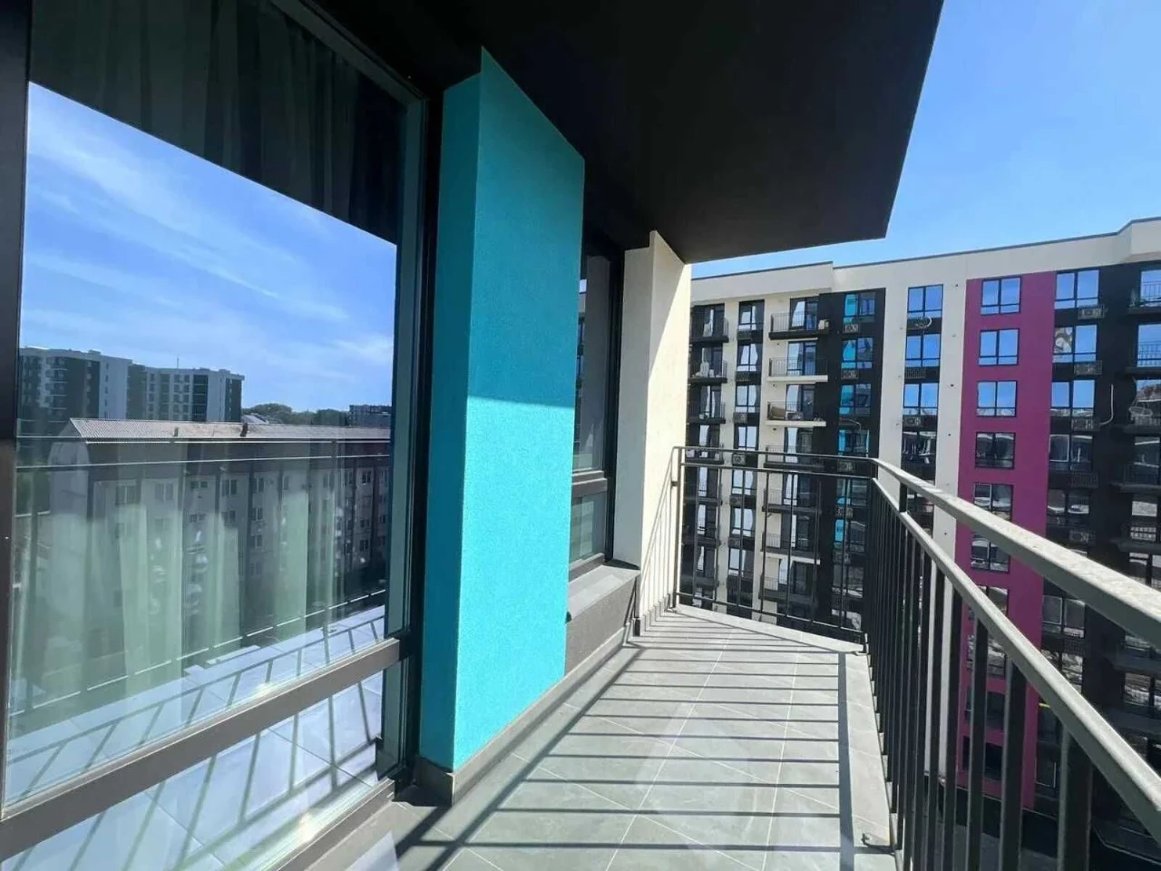 Apartment with renovation in modern Family Plaza residential complex, promising investment