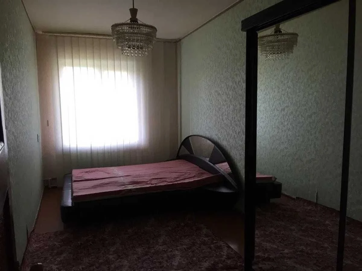Продам 2-х кімнатну квартиру