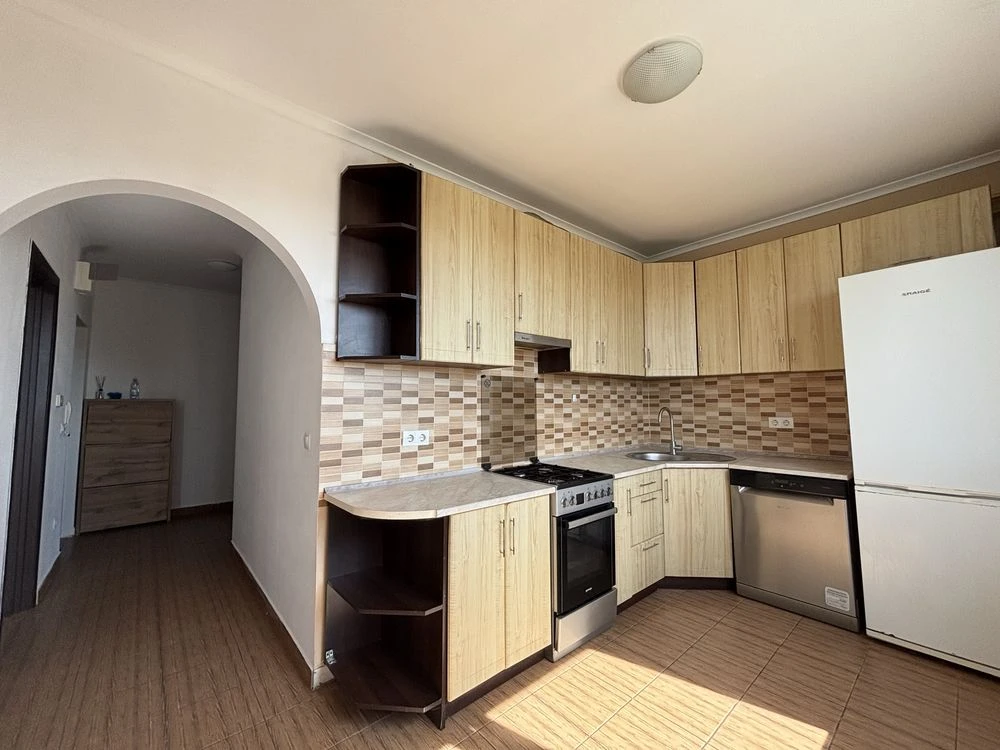 Sale of a 4-room apartment in Uzhgorod